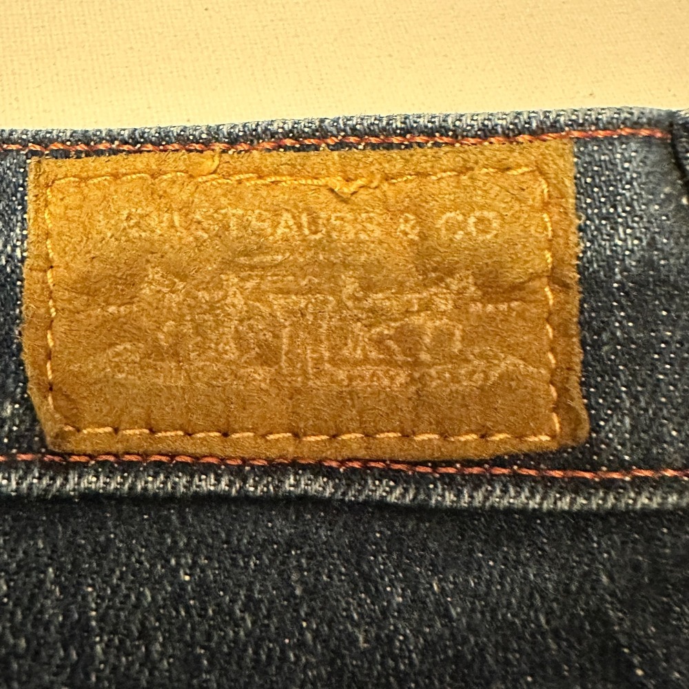 Levis 572 Flare Jeans Mens 12M Dark‎ Wash Distressed Low Rise Denim (34x30) - Picture 5 of 12